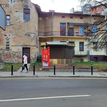 Бельведерська вул., 17б