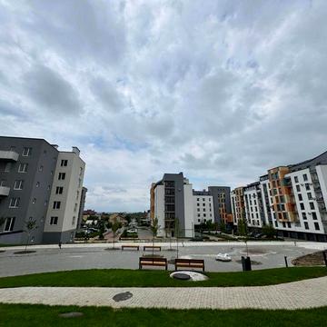 2 кімнатна квартира Краківський (можливий обмін на автомобіль) ЖК Квартал Краківський