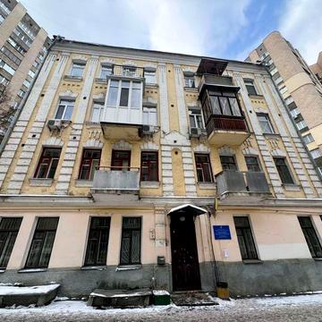 Двохкімнатна центр Олександра Кониського