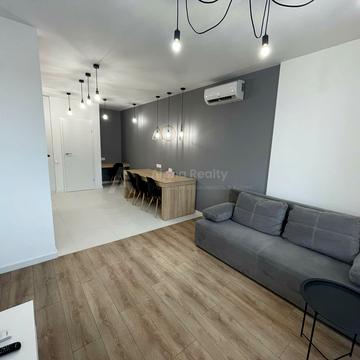 Генерала Шаповала вул. (Механізаторів), 20