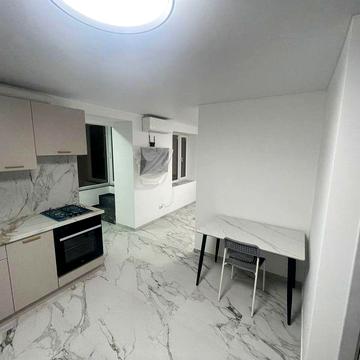 Оренда 1к+кухня-студія перша здача  вул. Бандери