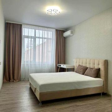 Оренда  євро-двокімнатноі квартири по вул. Академіка Заболотного 148Б