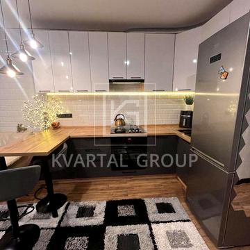 Продаж НОВЕНЬКОЇ євро 3-к в Ірпені