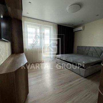 2к квартира з новим ремонтом + 2 кладові. Мінімальне оформлення