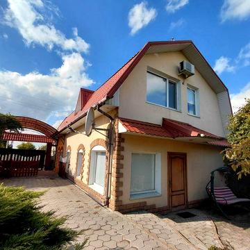 Сучасний будинок Космос . (є-відновлення так) торг