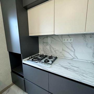 Продам 4-к.квартиру в центре, ул. Благовестного (Никольская)