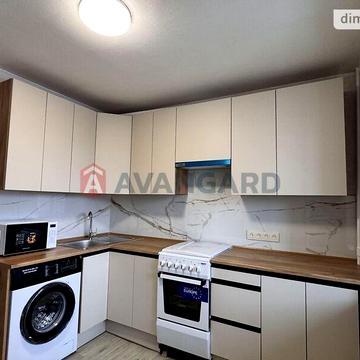 Довгострокова оренда 2к Квартира Слави бульвар