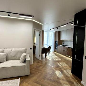 Продаж 1,5 кімн квартири Власник на березі озера поруч Липки