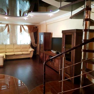 Сдам большую  квартиру с терассой   на Ак.Сахарова 36