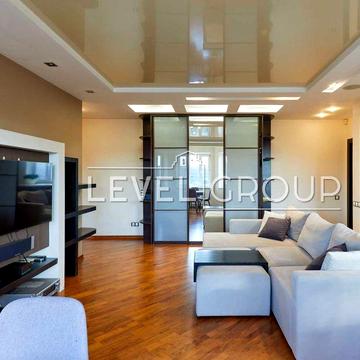 3К Юрківська 28 72м Поділ Метро Тараса Шевченка