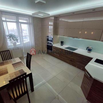 Продаж 2к квартири з дизайнерським ремонтом, пров Коломийський ЖК Васильківський