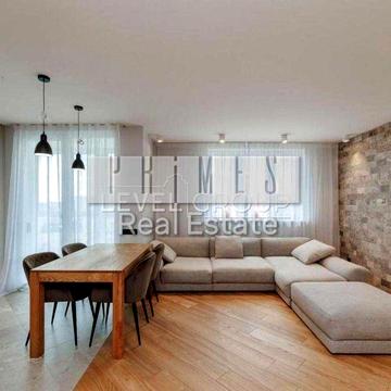 Продам 4 кімнату квартиру 133 м2 Урлівська 23Г ГЕНЕРАТОР новий ремонт