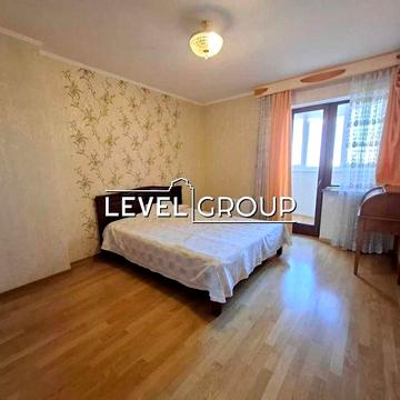 Продаж квартири вул.Максимовича,4 Сезони, Васильківська, Голосіївський ЖК 4 сезони