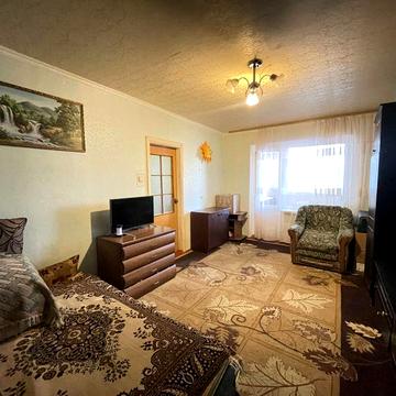 Продаж 3 кімнатна квартира, Ревуцького 44, Харківська,  Вирлиця