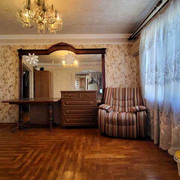 Продаж квартири Бориса Гмирі 5