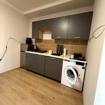 Здається в оренду 2 кімнатна квартира