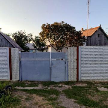 Продам дом  г. Вольнянск по ул. Первомайская 4 (ДОМ   ОРЕНДОВАН)