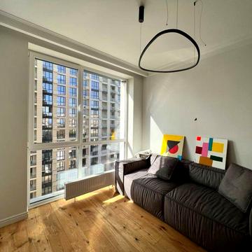 Оренда 3-к сучасна дизайнерська Ярославів Град Бульварно Кудрявська 17