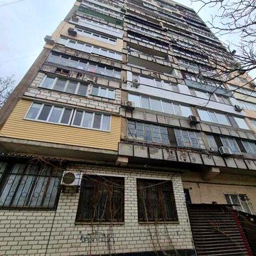 2-комнатная квартира- с видом на центр, кирпичный дом, газ