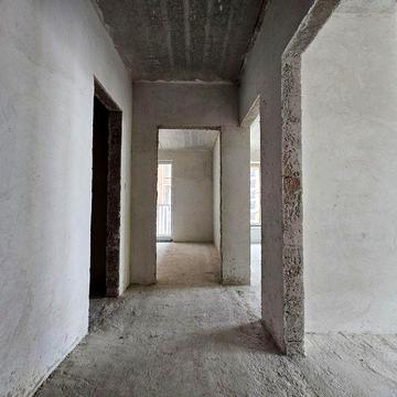 Продам! Двокімнатна в зданому будинку