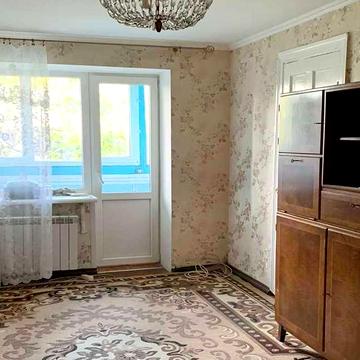 shev-01 Продается 3 комнатная квартира в районе ж/д вокзала.