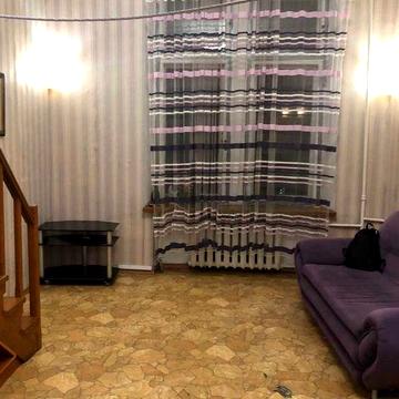 Продам 2х уровневую комнату в коммуне (21.7 м²) + Чердак 172 м²!