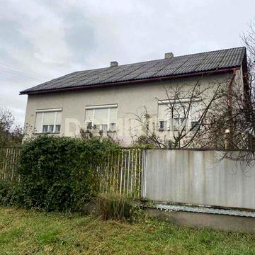 Продається будинок у с. Нижнє Селище