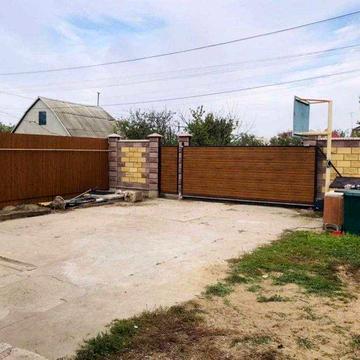 Капитальный дом в Светлом