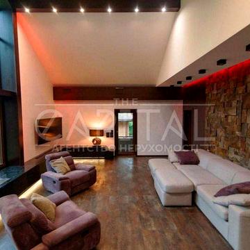 Будинок з терасою, озером, сауною у с. Гостомель, за 5 км від Києва