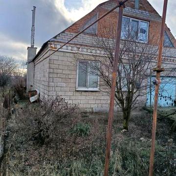 Продам гарний будинок в Таромському