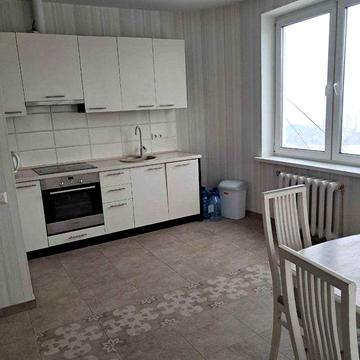 3к студія 80м2 Севастопольска пл. Освіти 14-А Лобановського