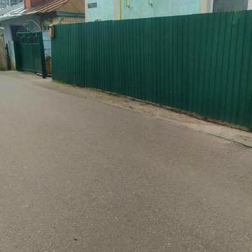 Частина будинку в центрі міста.