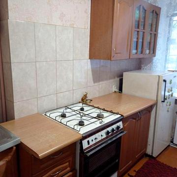 Продажа 3 ком кв-ры Тополь-2, индивидуальное газовое отоплен косметика