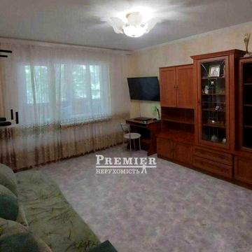 Продам 3-х комнатную квартиру отличная локация.