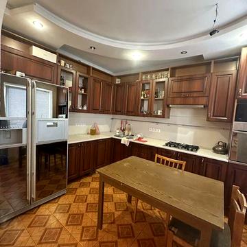 Для семьи !!!Аренда 3 комнатной квартиры на песках ул. Нагнибеды