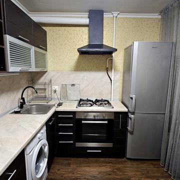 Ентузіастів вул., 13