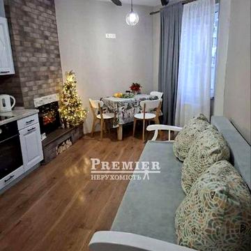 2-кімнатна з ремонтом. Київський район.  60 м²