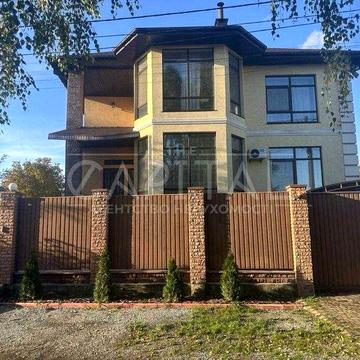 Будинок з терасою у Бортничах/біля озера/екофло, 7 хв метро на авто