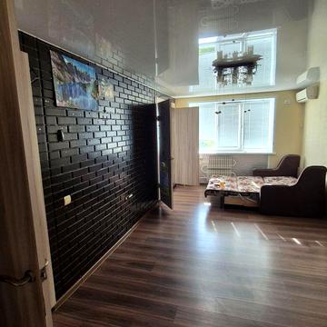 Сдам 2х ком квартиру по Аношкина