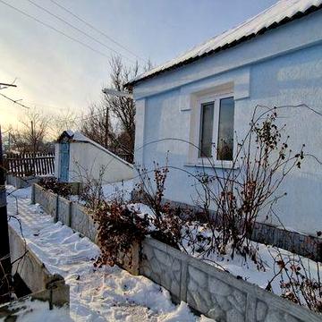 Продам будинок в селі Коржівка