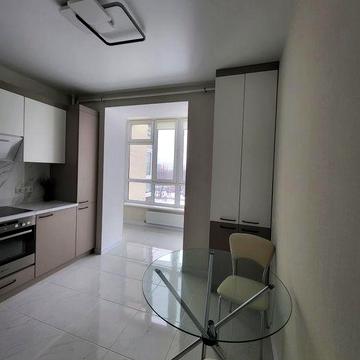 Здається в оренду 1к.кв. н/б Виставка