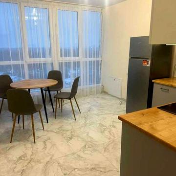 Оренда 1 кім. квартири по вул. Роксоляни