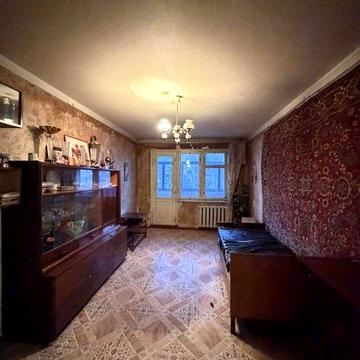 Продам 2-к квартиру, 2/5 эт, на ул.Радостной, Черемушки (3-268-307 ОФ)