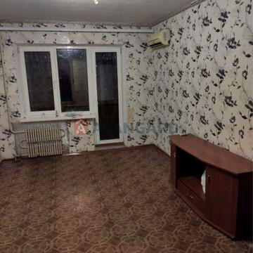 Продаж 1 к кв вул Чарівна 105А середній поверх