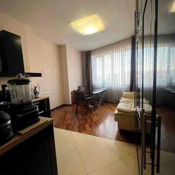 Продам квартиру с ремонтом на проспекте Шевченко