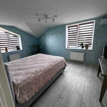 (5)Продам будинок в Зарванцях 8916