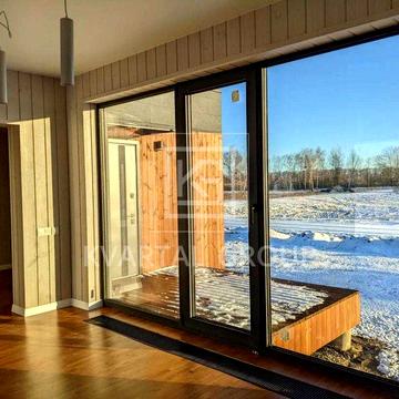 Будинок з РЕМОНТОМ в загородному клубі.