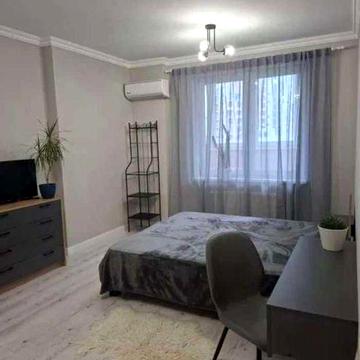 Здається 1-кімнатна квартира на пр.Академіка Глушкова,9Д