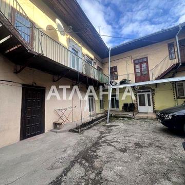 3-кімнатна, історичний центр, під ремонт