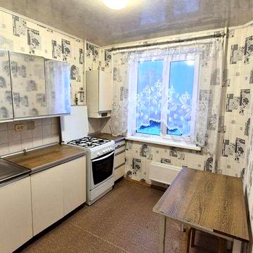 Продаж 1-кімнатної квартири по вул. Любінська